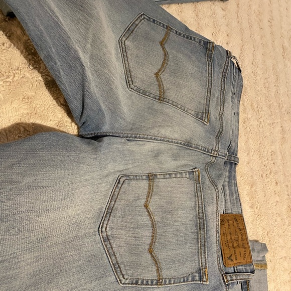American Eagle stone washed jeans - Picture 4 of 10